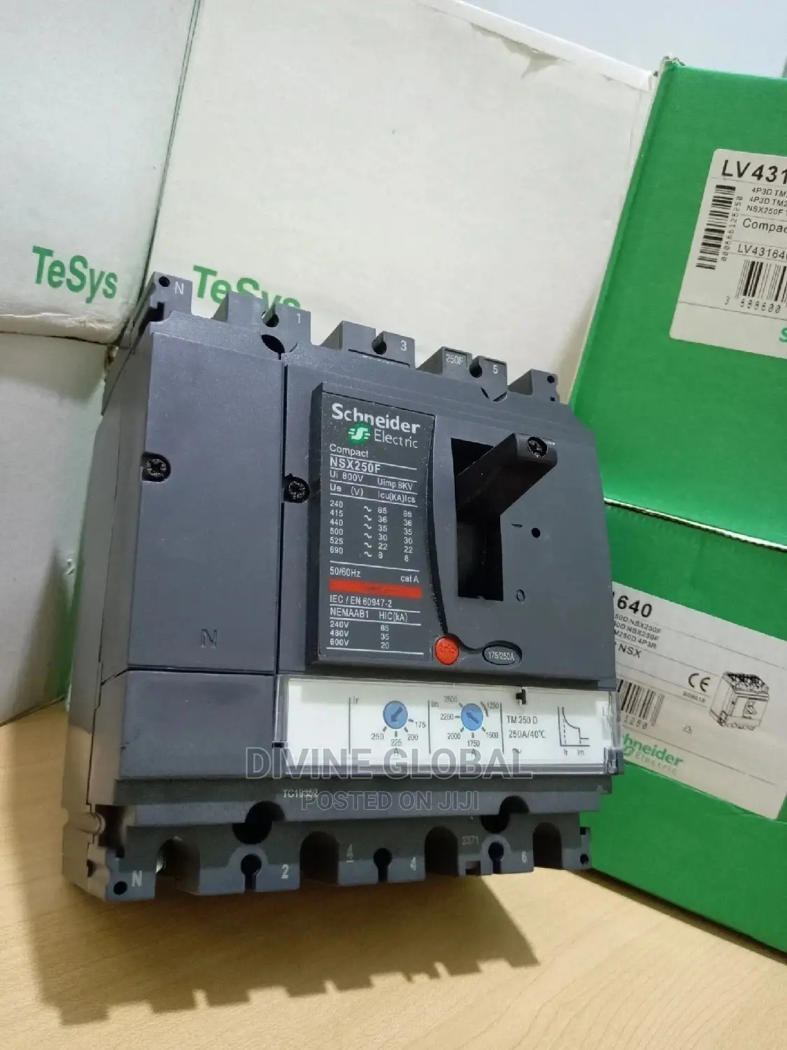 250a Schneider 4pole Circuit Breaker