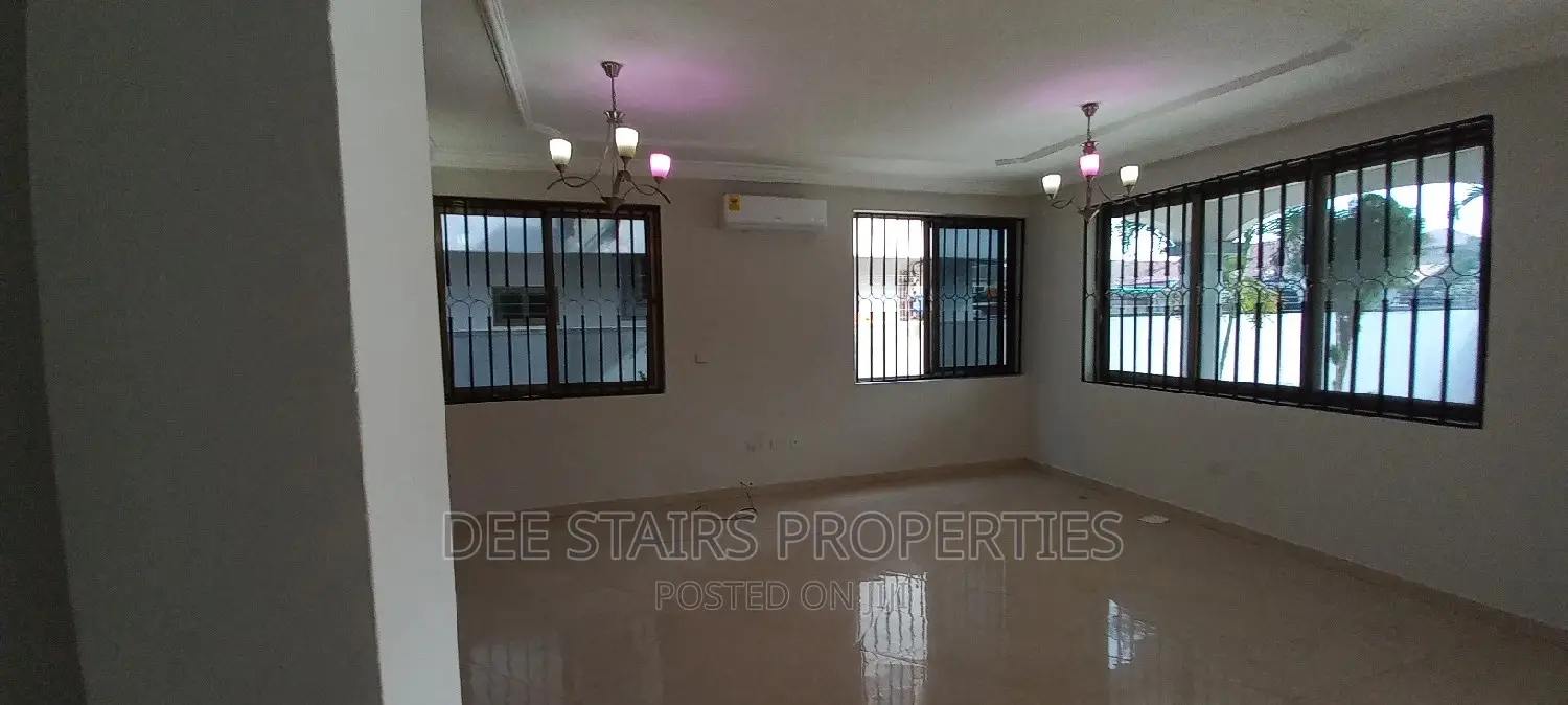 4bdrm House in Tsse Addo Behinde for Rent