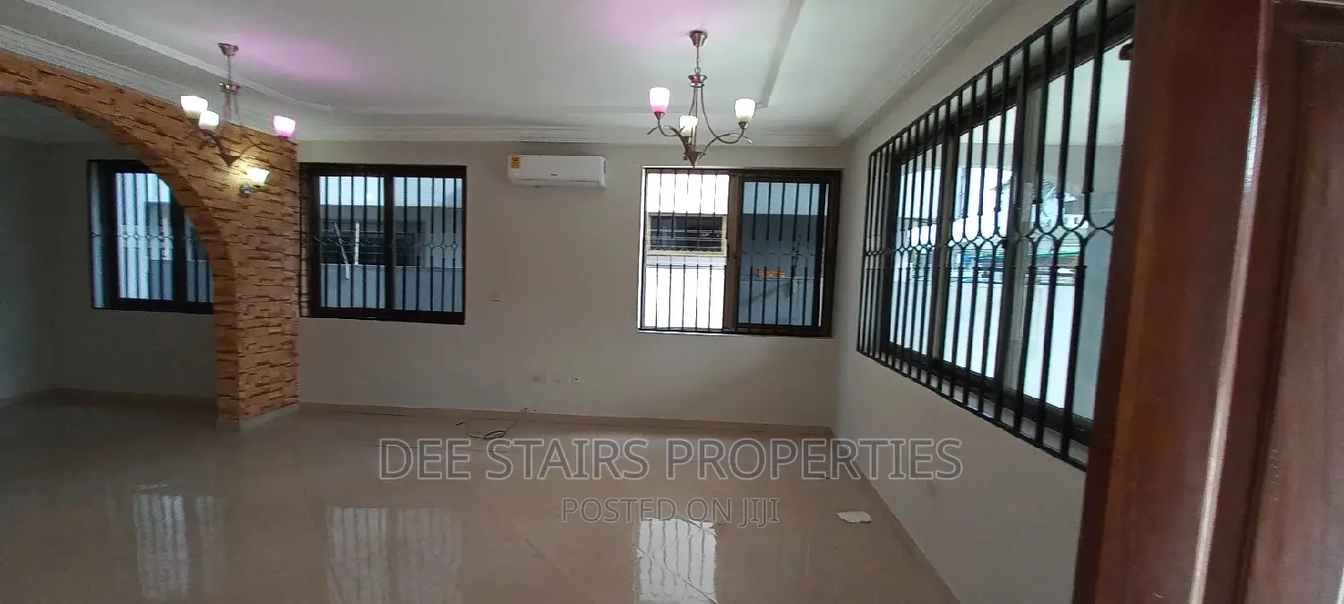 4bdrm House in Tsse Addo Behinde for Rent