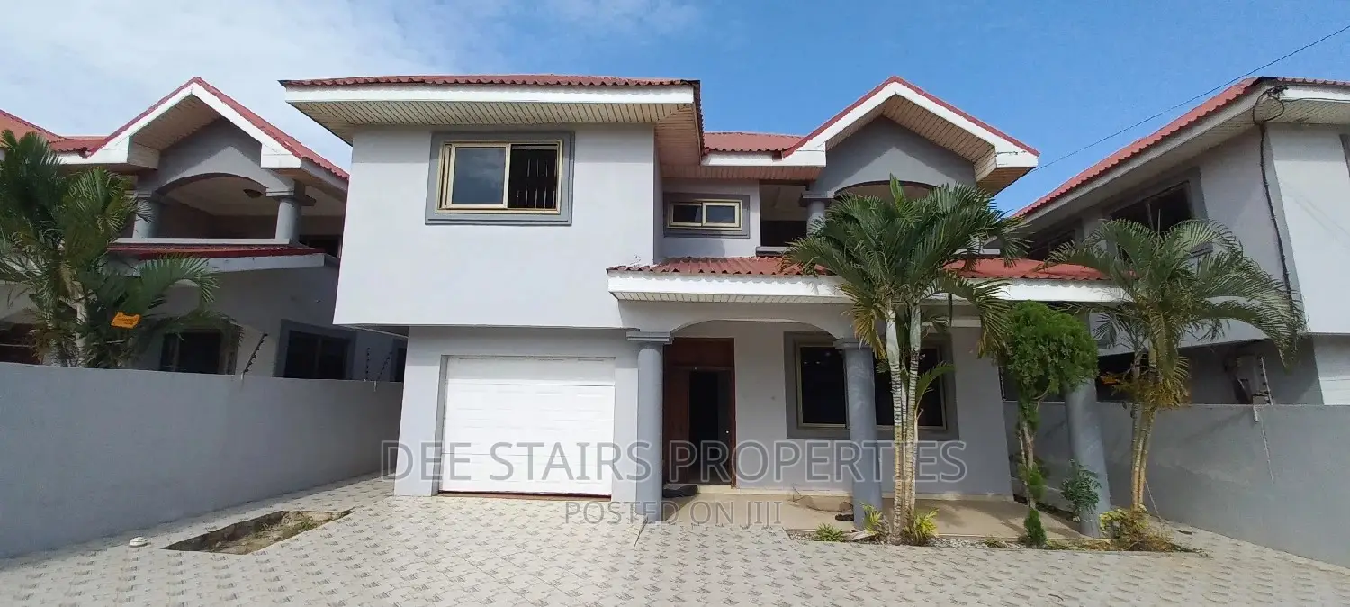 4bdrm House in Tsse Addo Behinde for Rent
