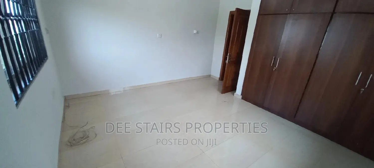 4bdrm House in Tsse Addo Behinde for Rent