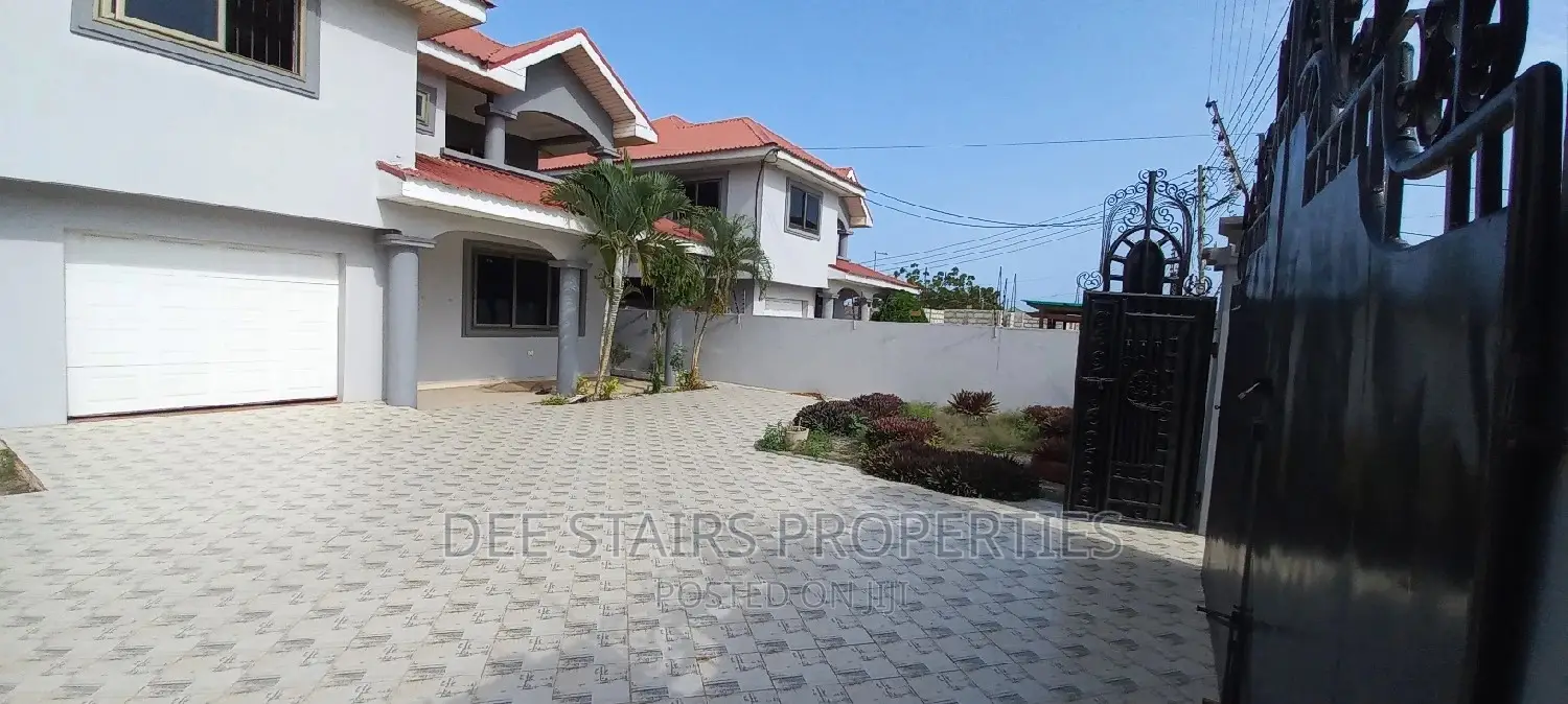 4bdrm House in Tsse Addo Behinde for Rent