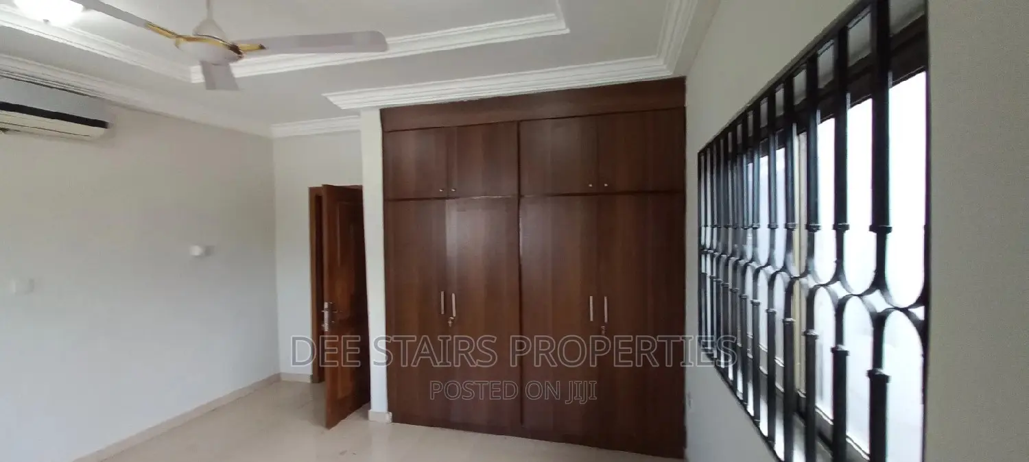 4bdrm House in Tsse Addo Behinde for Rent