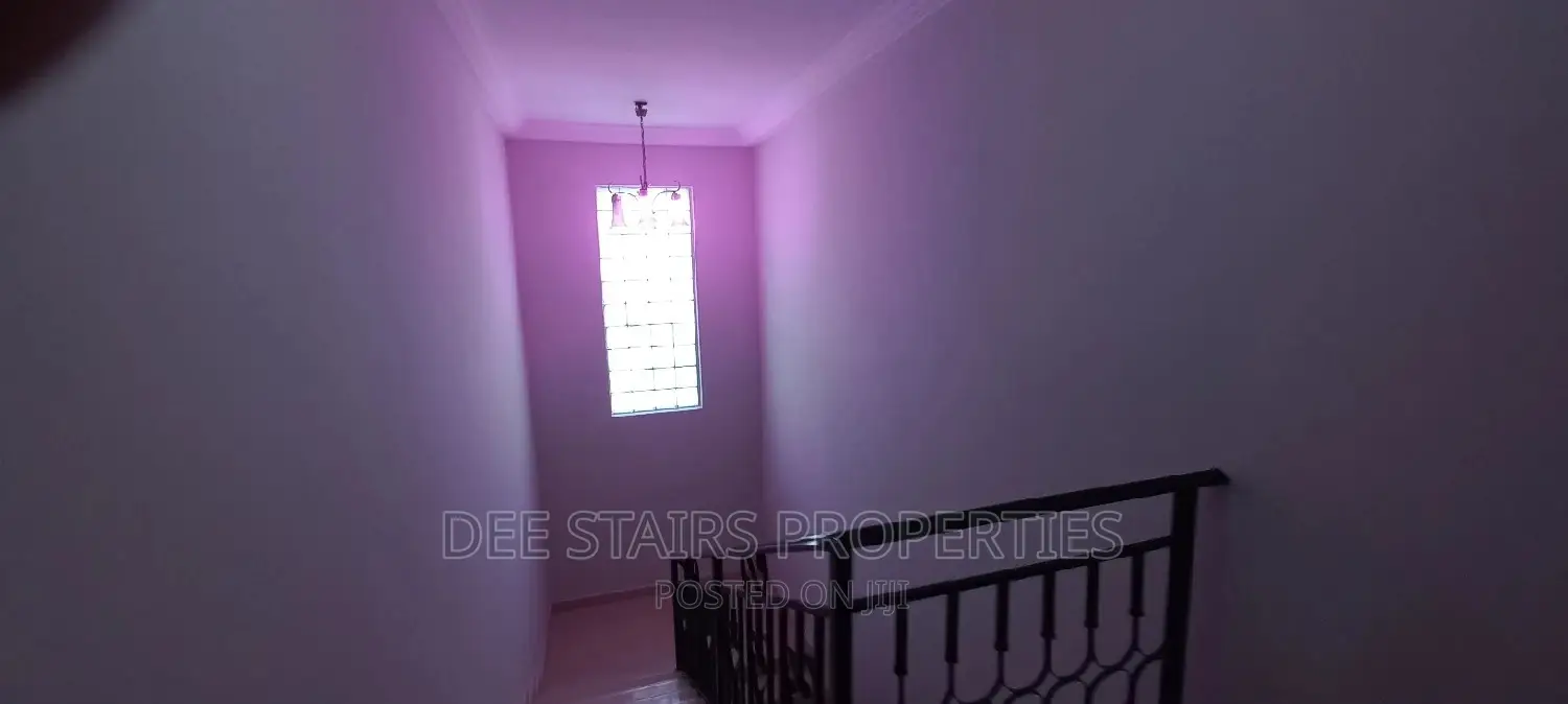 4bdrm House in Tsse Addo Behinde for Rent