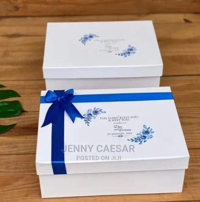 Classy Paper Bags and Boxes