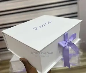 Classy Paper Bags and Boxes