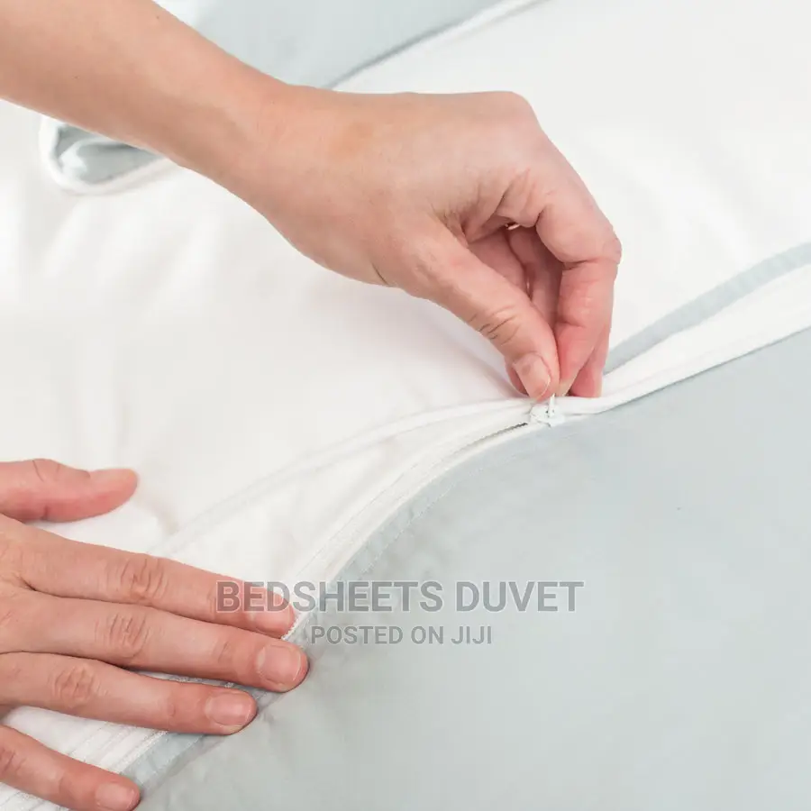White Duvet Case Set