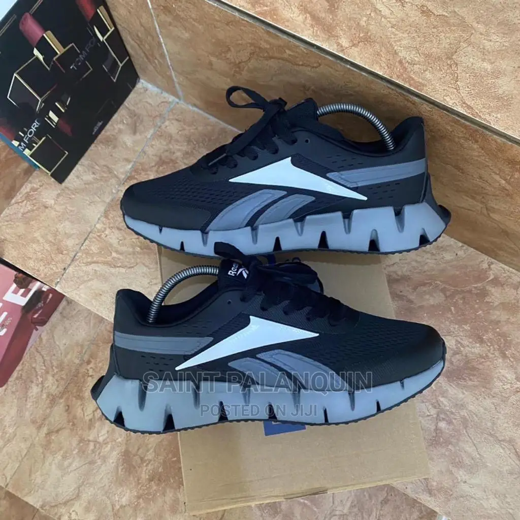 Adidas Sneaker