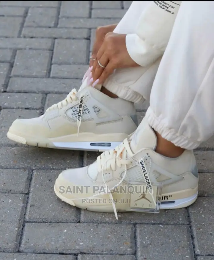 Nike Air Jordan 4