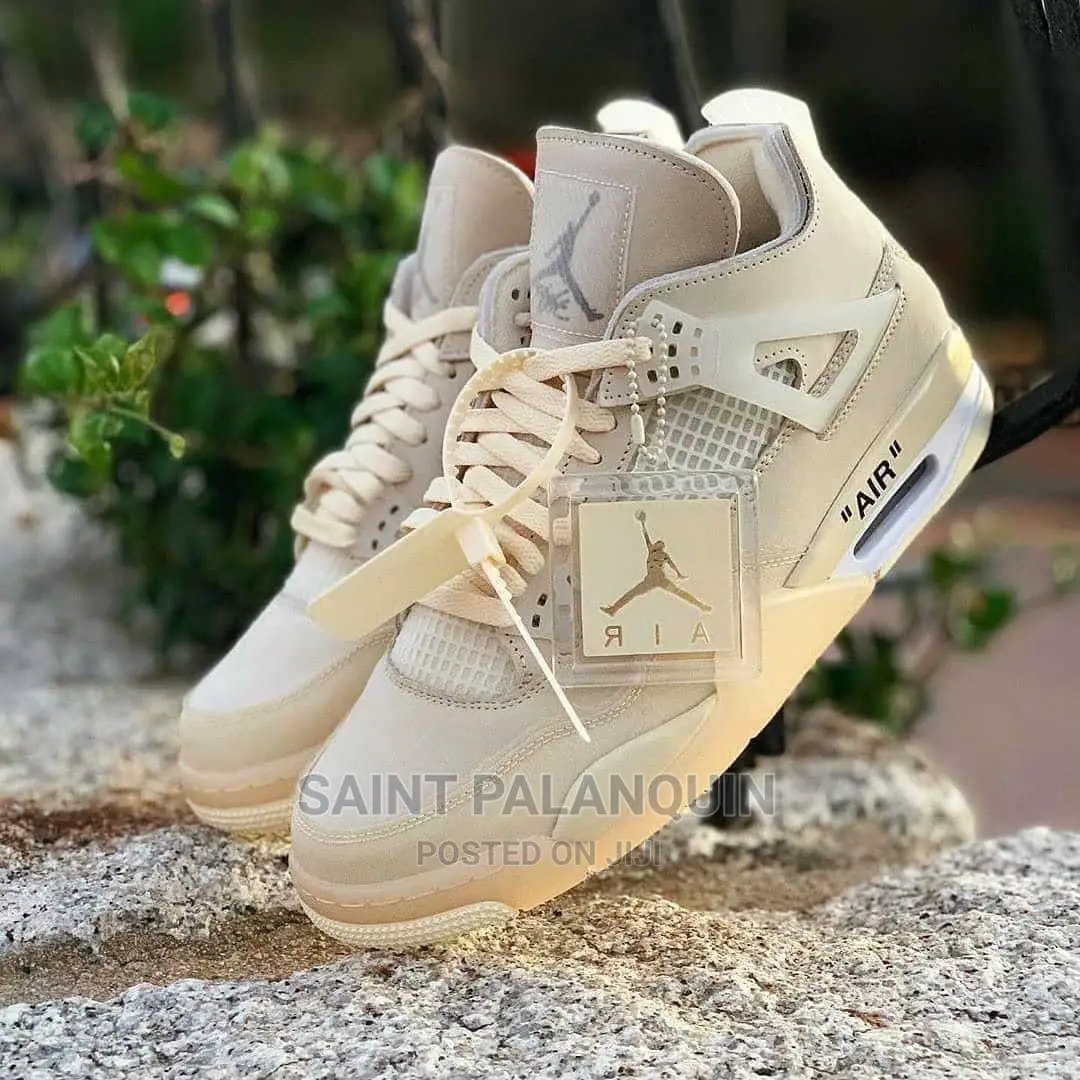 Nike Air Jordan 4