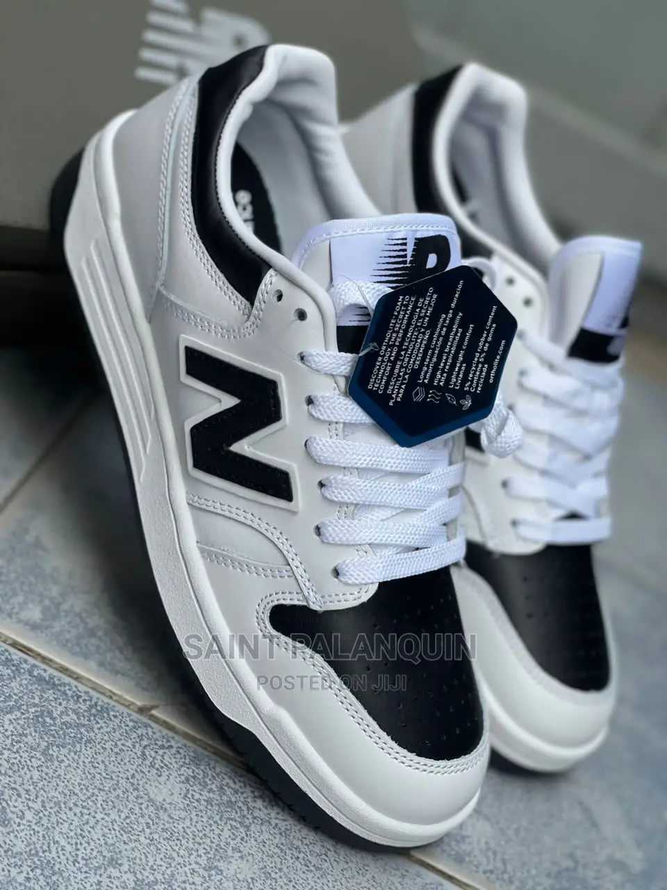 New Balance Sneaker