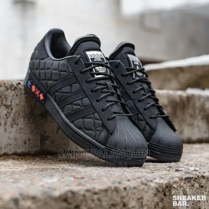 Adidas Sneaker