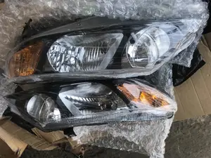 Honda Civic 2008 Headlights