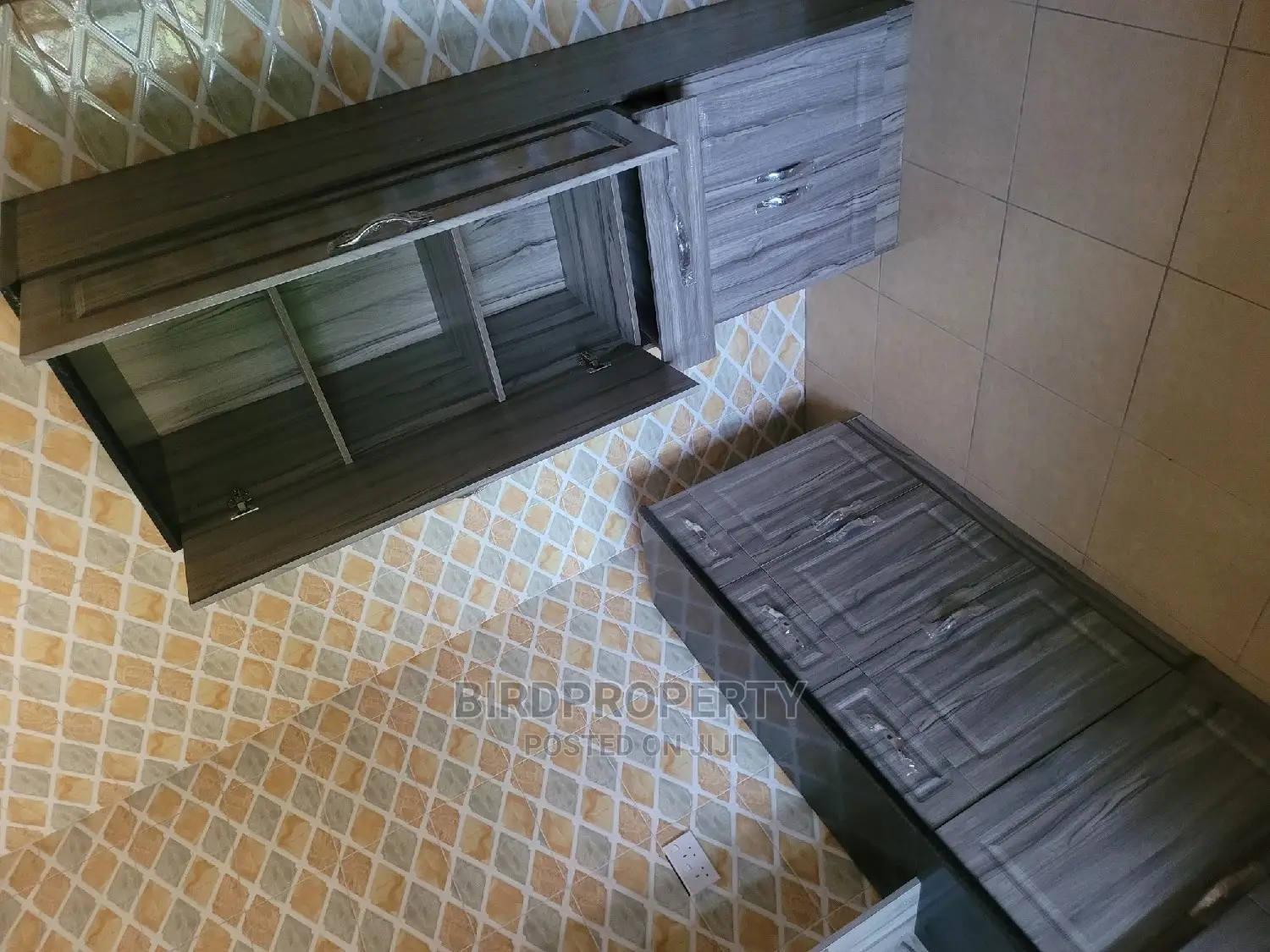2bdrm Apartment in Birdproperty, East Legon for rent