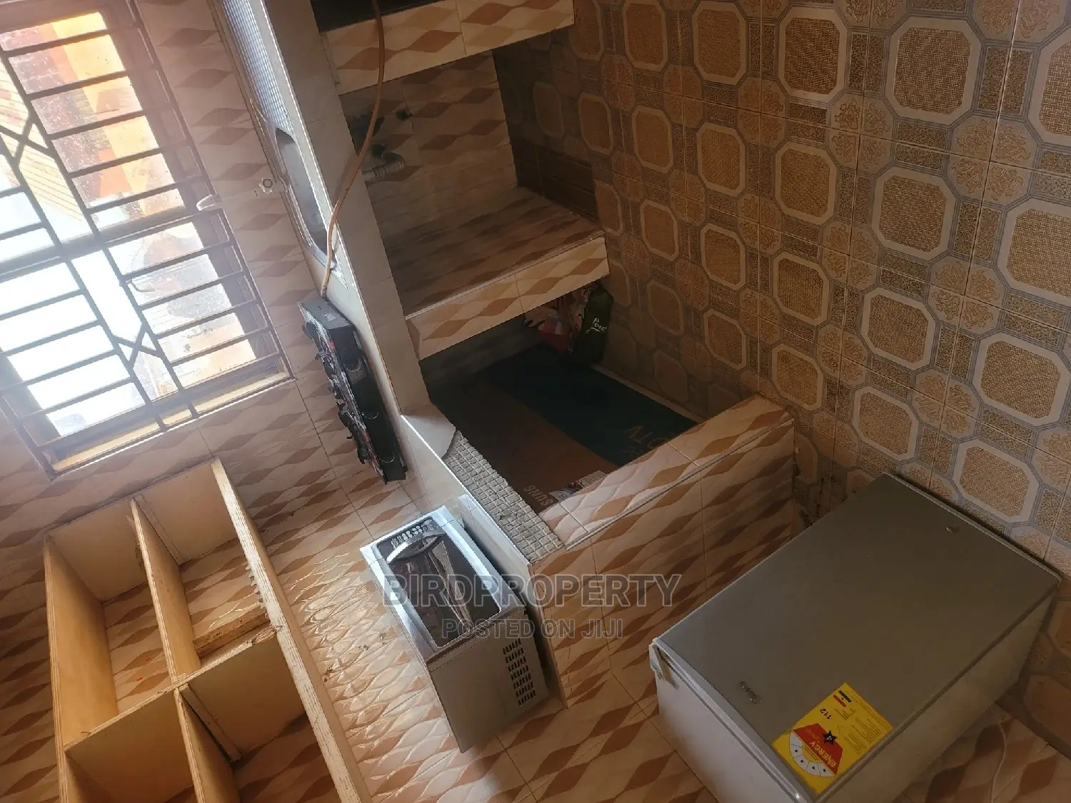 Furnished 1bdrm Room & Parlour in Birdproperty, East Legon for rent