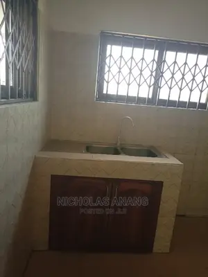 2bdrm Apartment in Dorns Properties, New Town for Rent