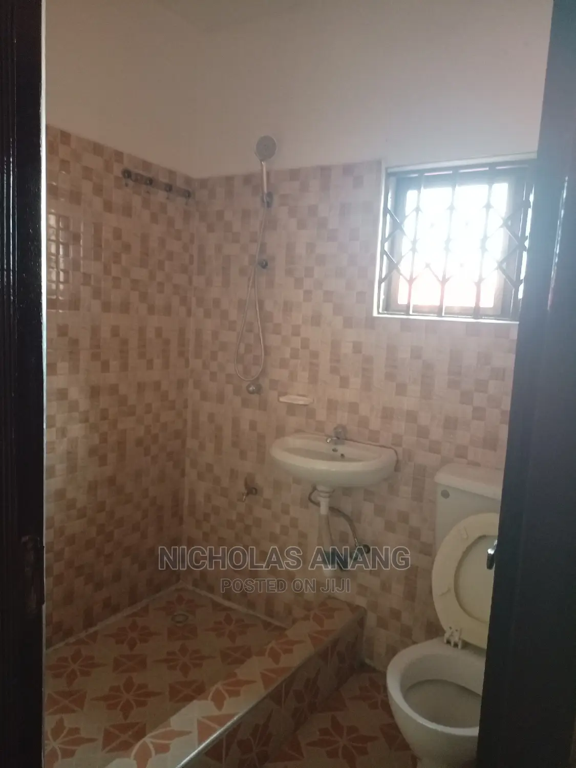 2bdrm Apartment in Dorns Properties, New Town for Rent
