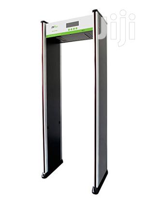 Walkthrough Metal Detector