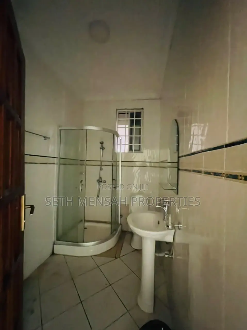 4bdrm House in Skm, Adjiriganor for Rent