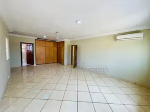 4bdrm House in Skm, Adjiriganor for Rent