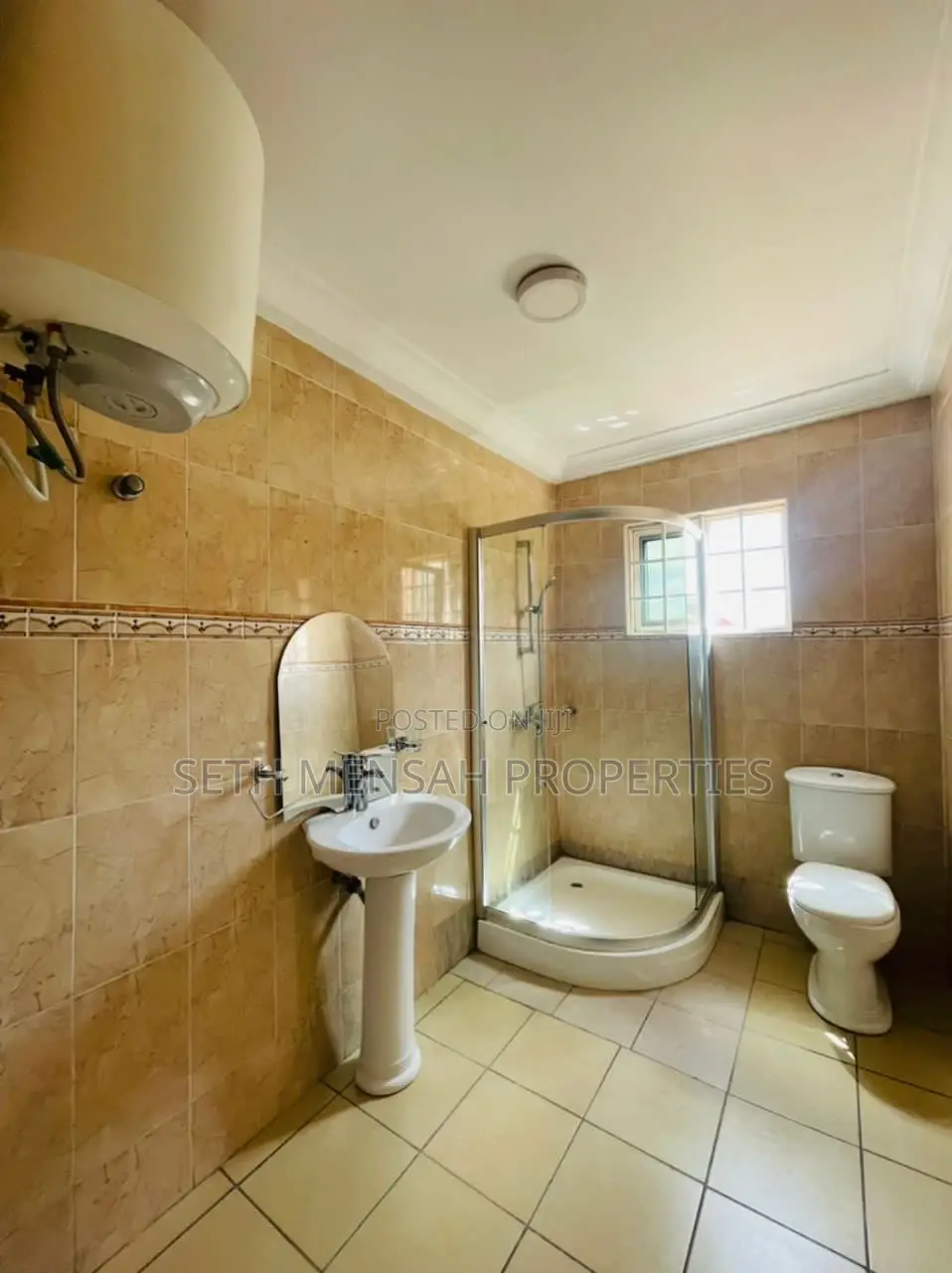 4bdrm House in Skm, Adjiriganor for Rent