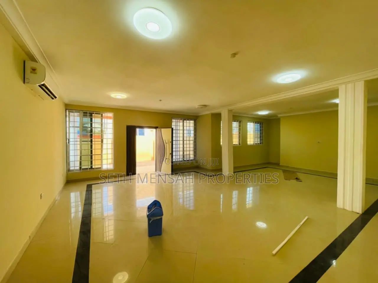 4bdrm House in Skm, Adjiriganor for Rent