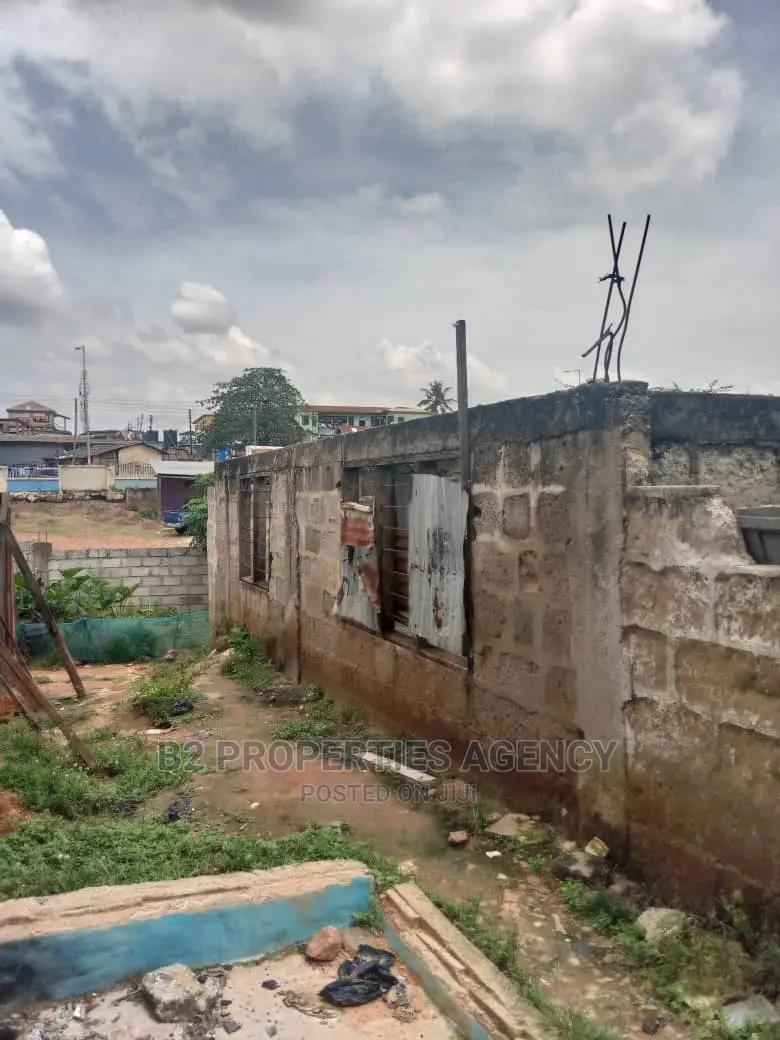 4bdrm House in B2 Properties Agency, Kumasi Metropolitan for sale