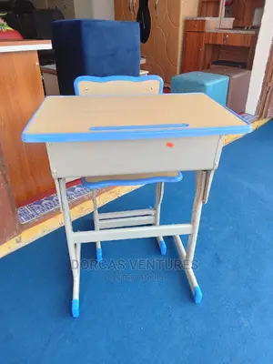 Colledge Study Desk