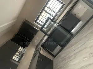 4bdrm House in Skm, Ashaley Botwe for Sale