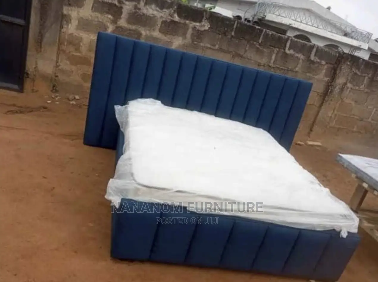Kingsize Bed With Mattress Available