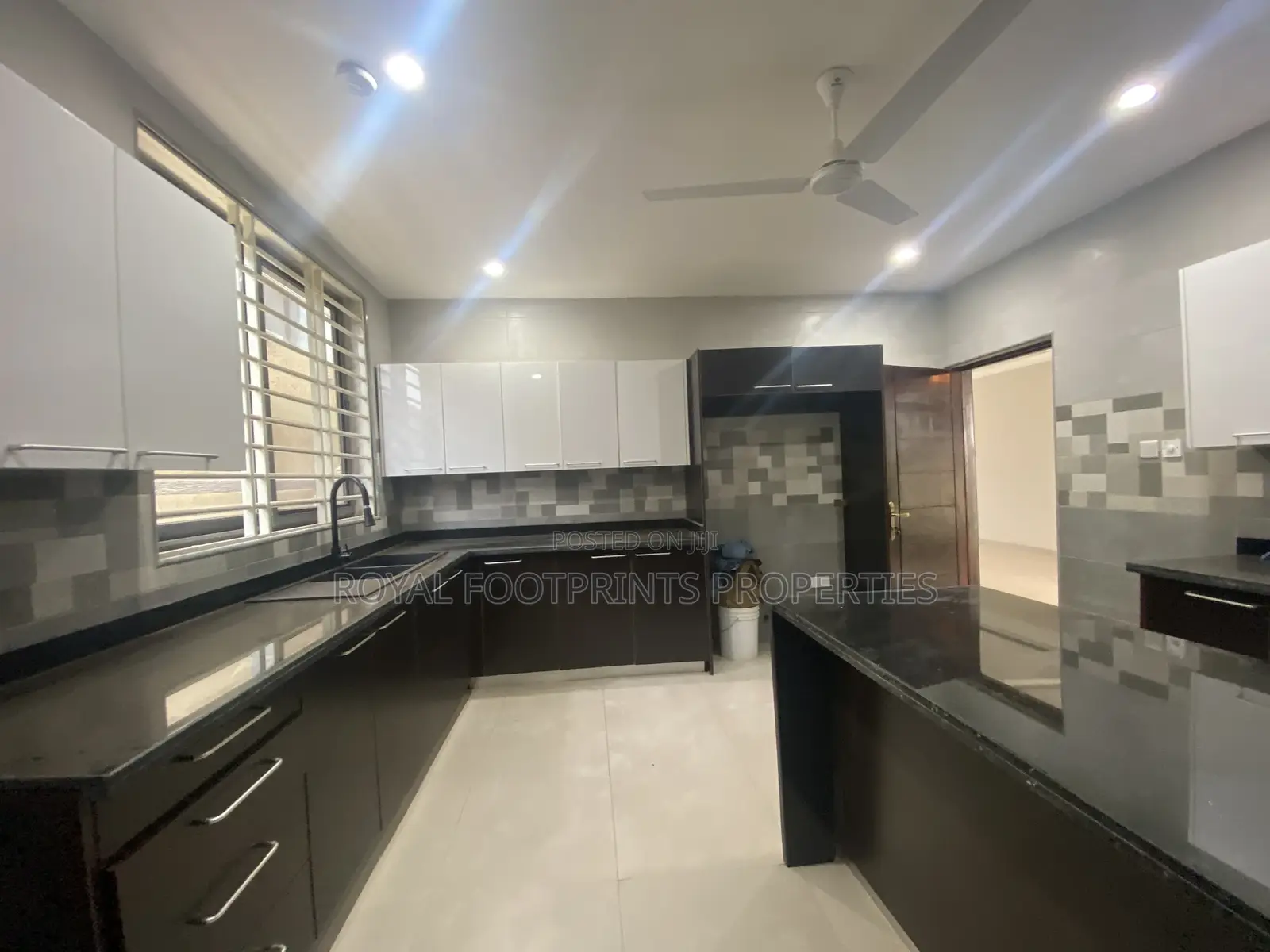 4bdrm House in Ashaley Botwe for rent