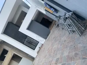 3bdrm House in Skm, Ashaley Botwe for Sale