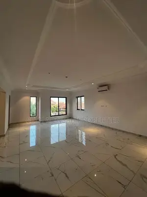 4bdrm House in Skm, Ashaley Botwe for Sale