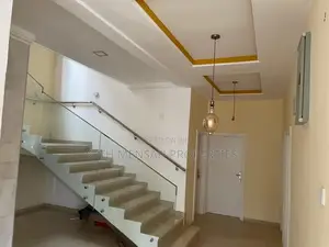 4bdrm House in Skm Property, Spintex for Sale