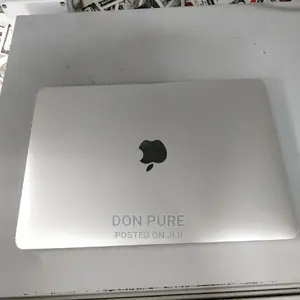Macbook Pro 2020 Screen Forsale
