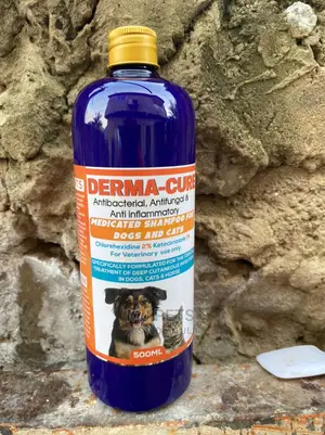 DERMA CURE Medicated Dog Shampoo 500ml
