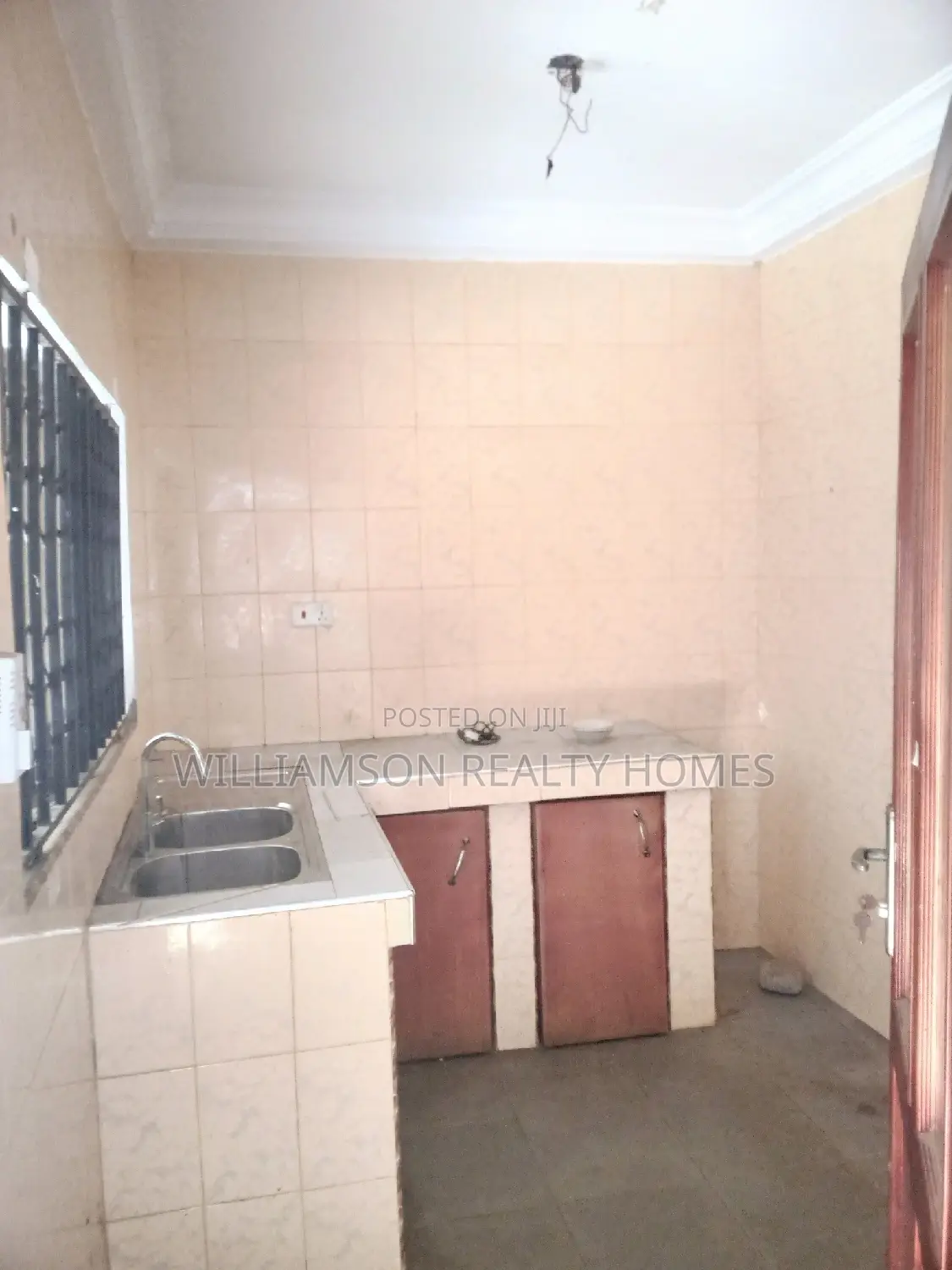 2bdrm Apartment in Spintex Road for rent