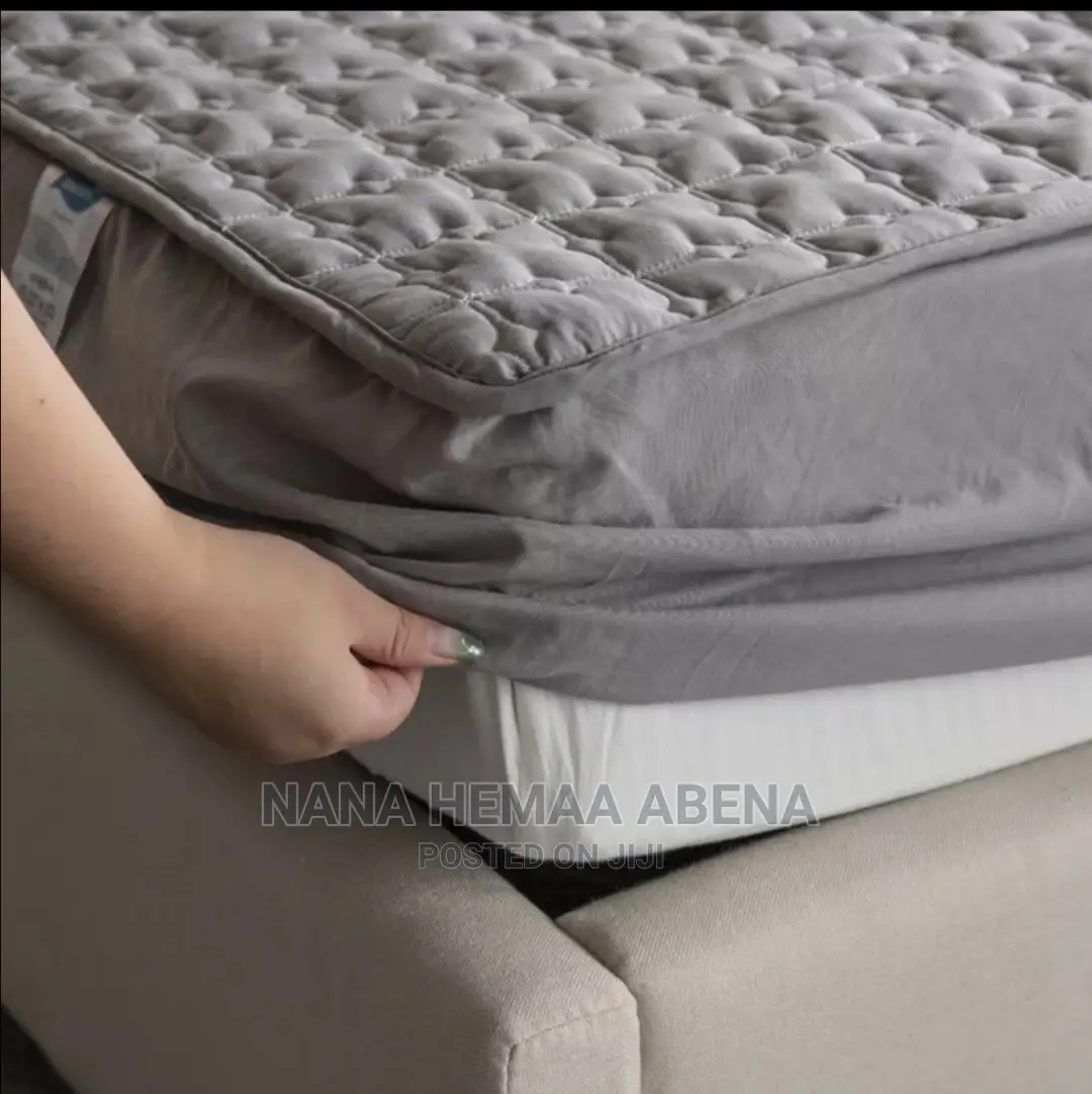 Double Bed Mattress Covers/Protectors