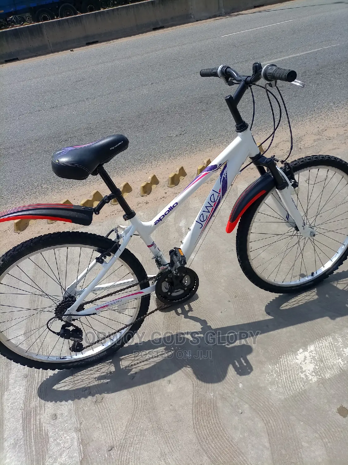 Lovely White Sports Bike