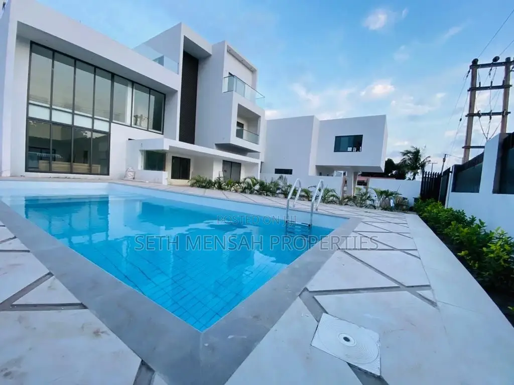 5bdrm House in Skm Property 5, Adjiriganor for Sale