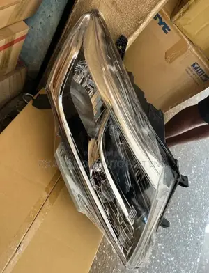 Nissan Pathfinder 2013-15 Brand New HEADLIGHT Pair Available