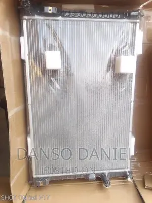 Ford Explorer Radiator Tank