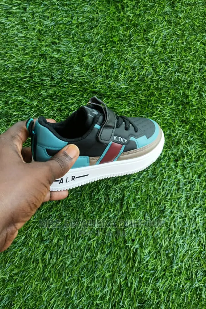 Kids Gucci Sneakers
