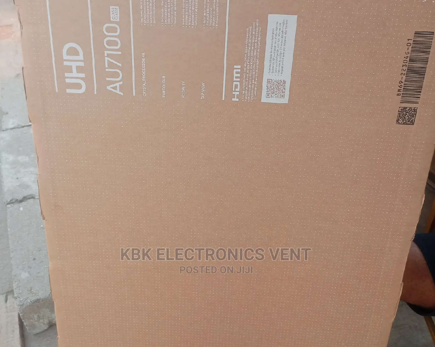 Samsung 60"(AU7100) Flameless Smart UHD Satellite