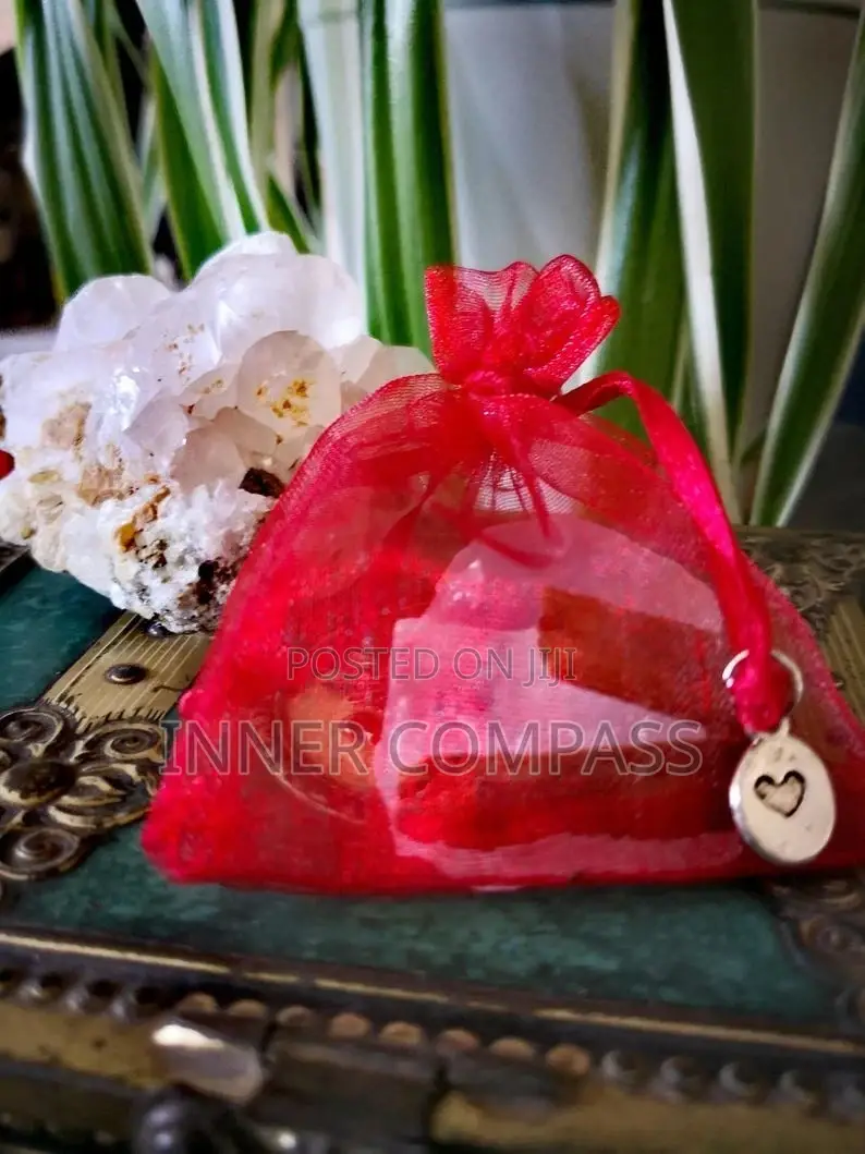 Protection Mojo Bag, Gri Gri, Love With Protection Oil