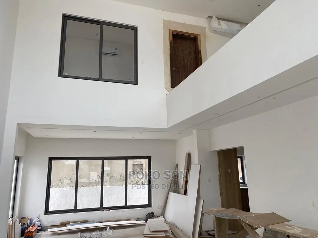 5bdrm Mansion in Dr Roko, East Legon for Sale