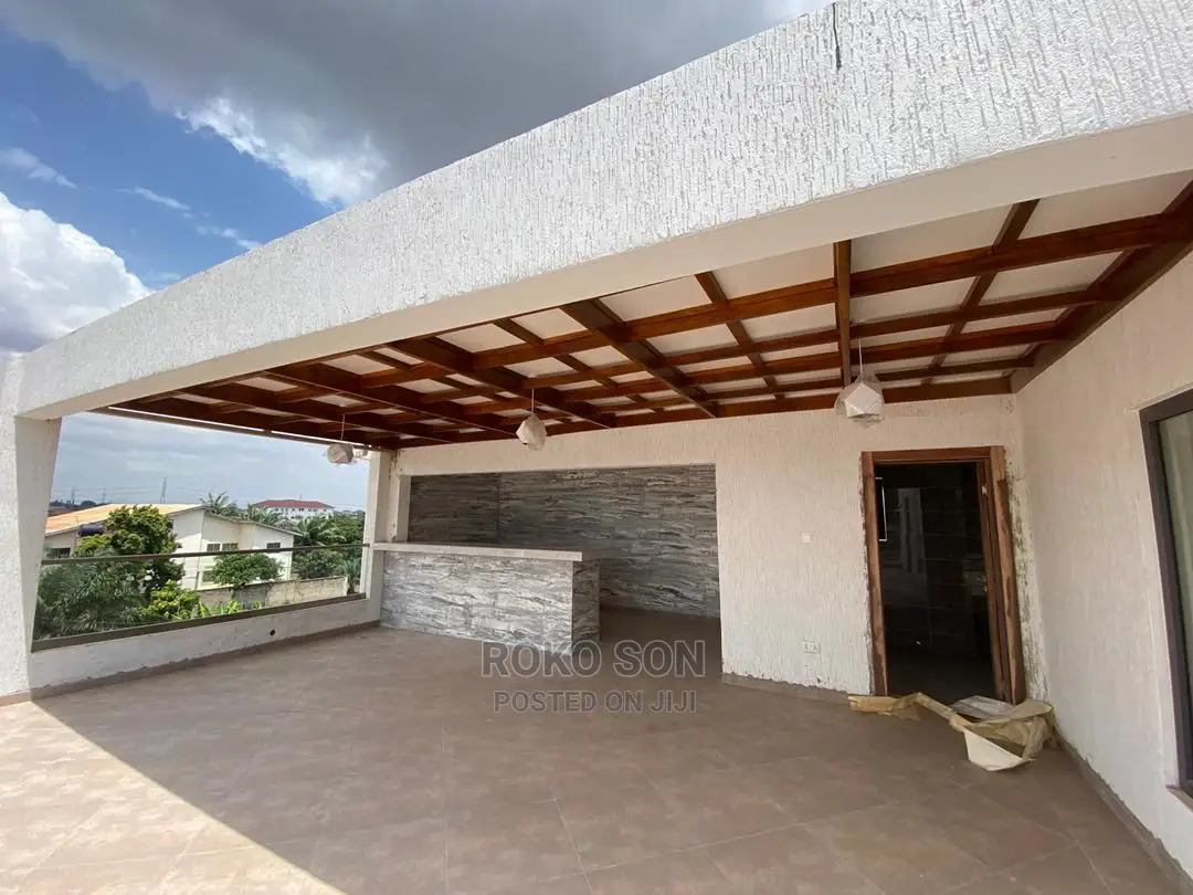 5bdrm Mansion in Dr Roko, East Legon for Sale