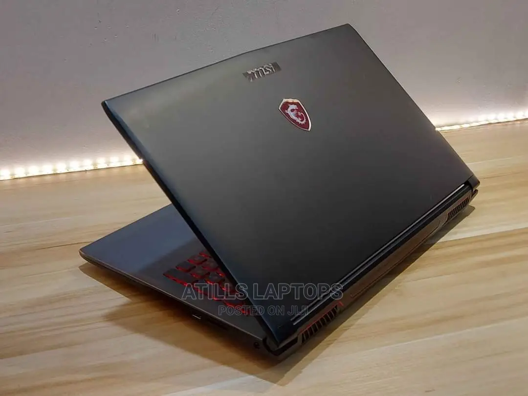 Laptop MSI GV62 8RD 8GB Intel Core I5 HDD+SSD 1.5T