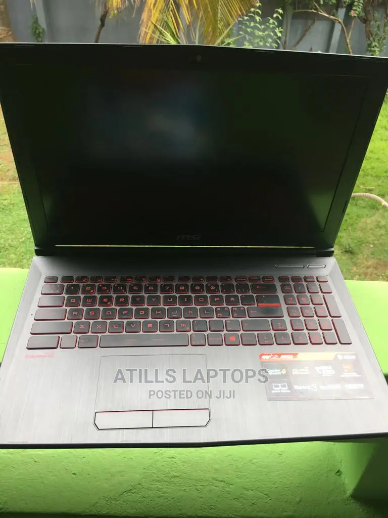 Laptop MSI GV62 8RD 8GB Intel Core I5 HDD+SSD 1.5T