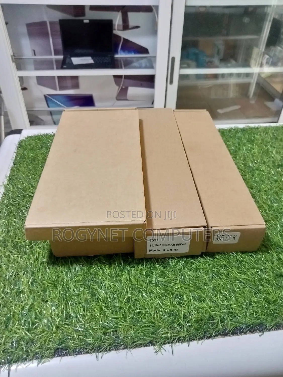 Dell M5Y1K Laptop Battery